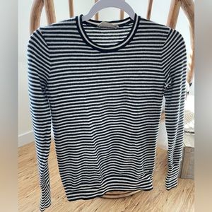 Everlane Cashmere Sweater